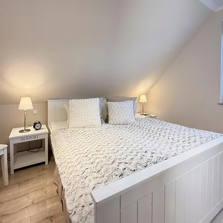 Διαμέρισμα Steuerbord Im Schifferhaus Zingst