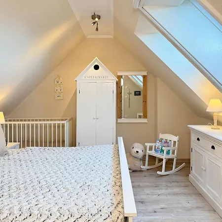 Διαμέρισμα Steuerbord Im Schifferhaus Zingst